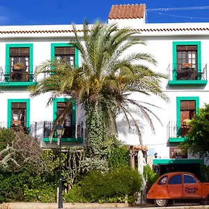 Gare Du Nord , Sant Joan De Labritja Spain