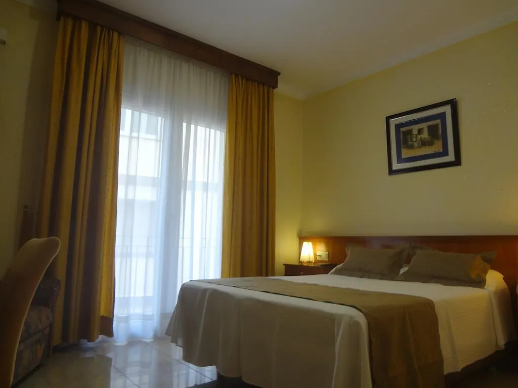 Guest house Hostal Gallet Roses